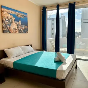 Hotel Malta Paradise Central Accomodation, San Julián
